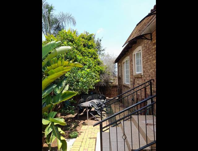 3 BEDROOM TOWNHOUSE FOR SALE IN HONEYDEW